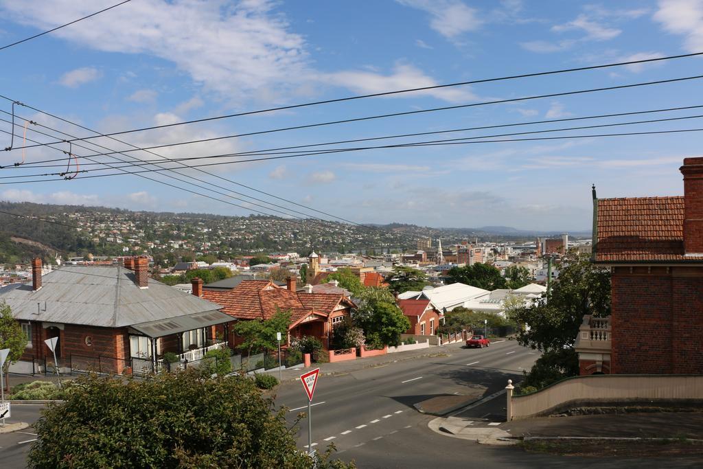 Hillview House Launceston Bed & Breakfast Екстериор снимка